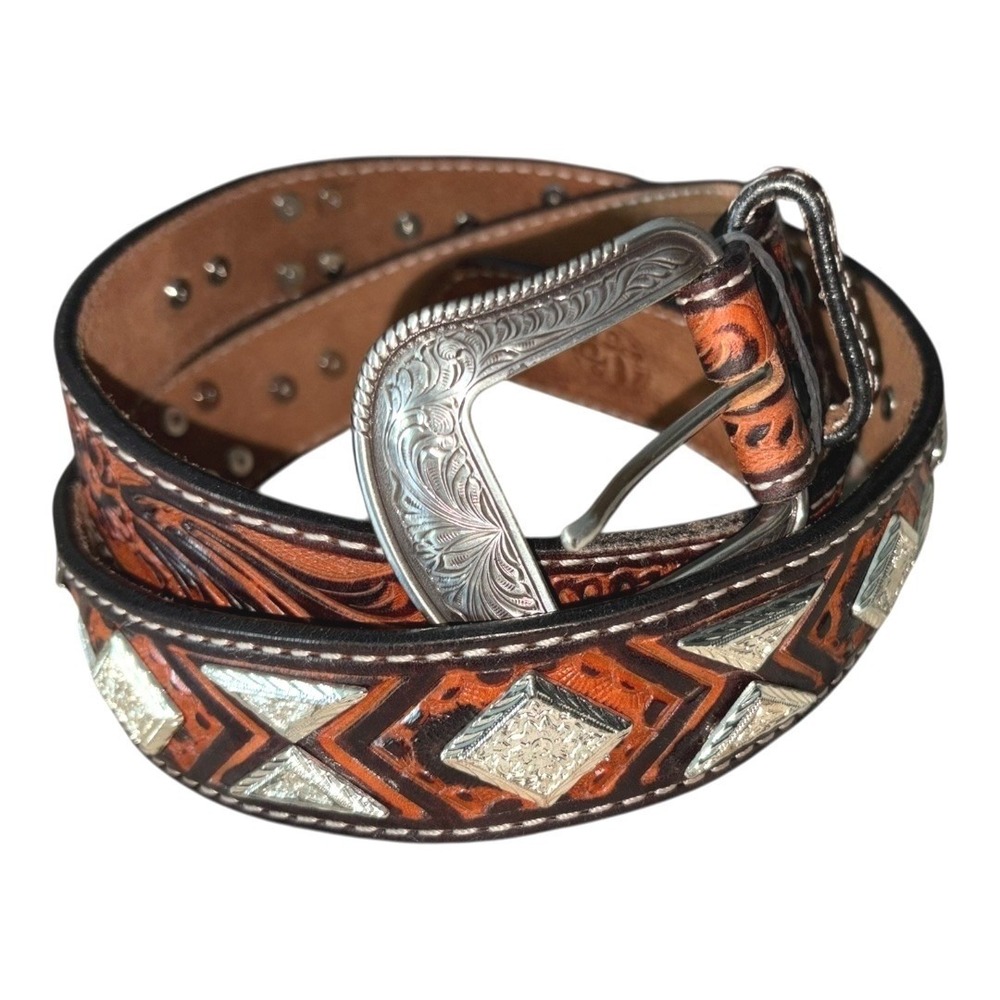 Mens 3D sz 42 Hand Tooled Leather Belt WIth Silver Tone Concho Made in India NEW